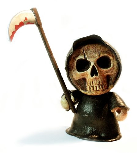The Reaper figure by Zukaty. Front view.