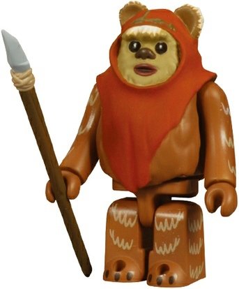 Wicket w/ Spear figure by Lucasfilm Ltd., produced by Medicom Toy. Front view.