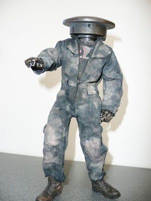 Gray Shadow Zombot figure by Ashley Wood, produced by Threea. Front view.