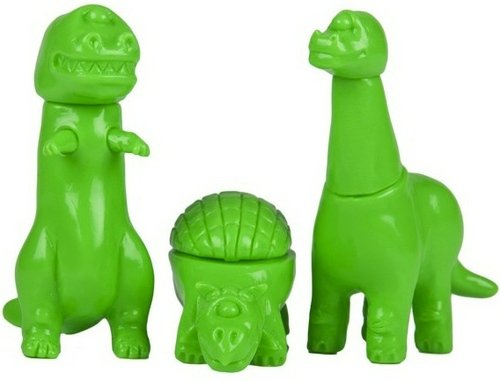 Cyclops Dinos - Unpainted Green figure by Rampage Toys, produced by Rampage Toys. Front view.