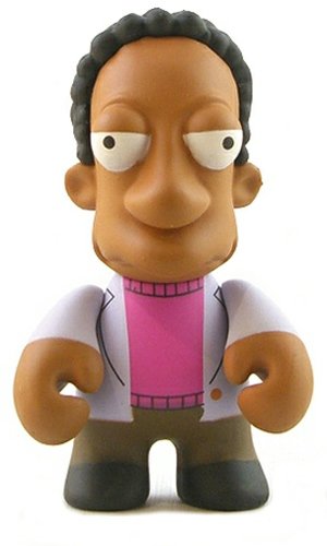 Carl Carlson figure by Matt Groening, produced by Kidrobot. Front view.