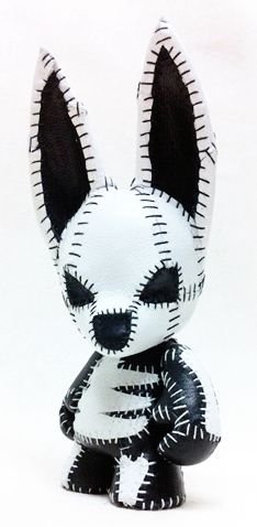 Bone Dog  figure by Megan Smithyman (Mesmithy), produced by Mesmithy. Front view.