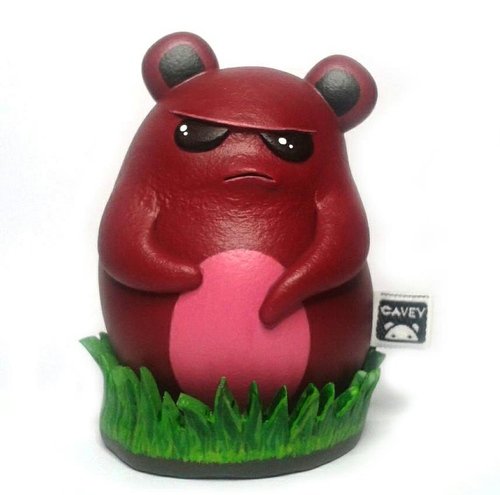 Grumpy Cavey figure by Zukaty, produced by Unbox Industries. Front view.