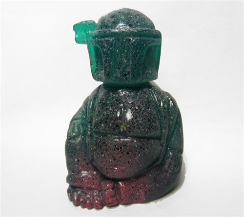 Buddha Fett - Watermelon Rind Dust  figure by Scott Kinnebrew, produced by Forces Of Dorkness. Front view.