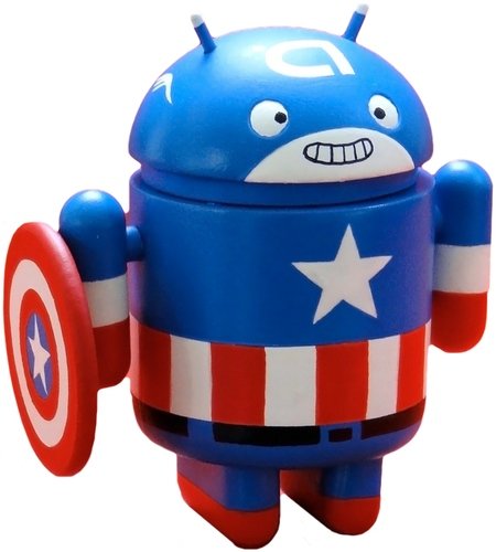 Captain Android  figure by Gary Ham. Front view.