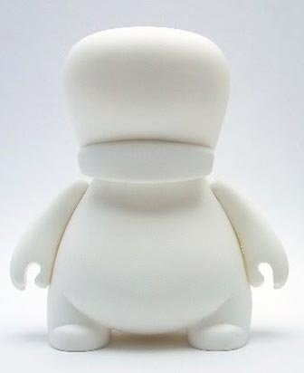 Bic Buddy - 20 DIY figure by Marka27, produced by Bic Plastics. Front view.