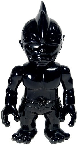 Mutant Head - Unpainted Black figure by Mori Katsura, produced by Realxhead. Front view.
