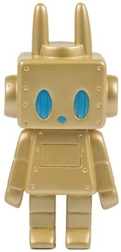 Nut - Gold figure by P.P.Pudding (Gen Kitajima), produced by P.P.Pudding . Front view.