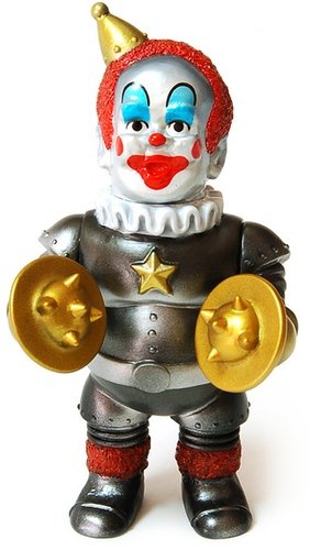 Iron Clown Mini - Red Head figure by Kikkake, produced by Kikkake. Front view.