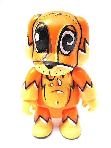 Orange Dog figure by Joe Ledbetter, produced by Toy2R. Front view.