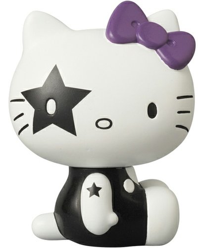 Kiss x Hello Kitty - The Starchild - VCD No.207 figure by Sanrio, produced by Medicom Toy. Front view.