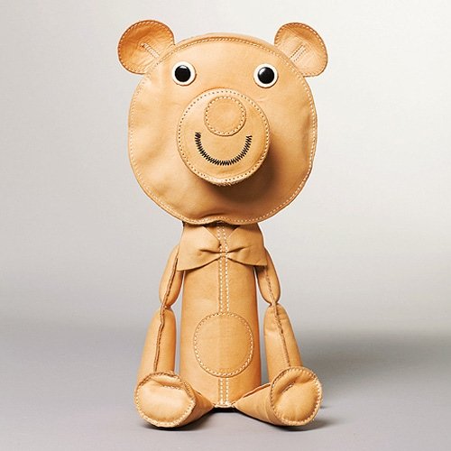Chester figure, produced by Acne Jr. Front view.