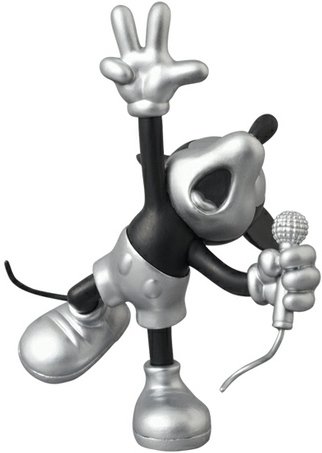 Black & Silver Mickey Mouse - Shout Version UDF Special No. 165 figure by Disney X Roen, produced by Medicom Toy. Front view.