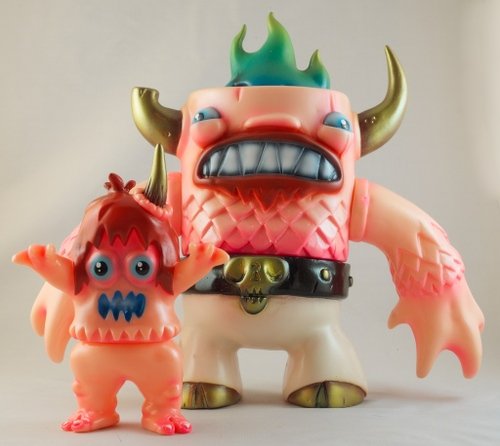 Companion Monsters - Manotaur and Ugly Unicorn figure by Rampage Toys, produced by Rampage Toys. Front view.