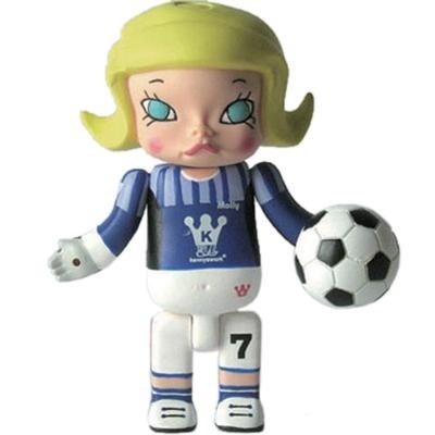 Mollympic - Soccer Molly figure by Kenny Wong, produced by Kennyswork. Front view.