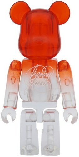 Benny Gold Be@rbrick 100% figure by Benny Gold, produced by Medicom Toy. Front view.