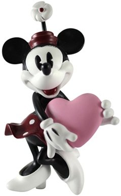 Minnie Mouse In Love figure by Disney, produced by Play Imaginative. Front view.