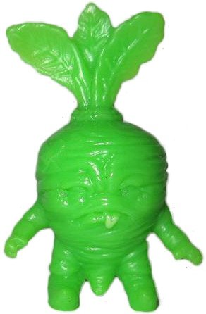 Baby Deadbeet - Lucky Green figure by Scott Tolleson, produced by October Toys. Front view.