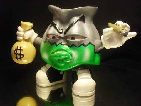 Bud Head - Chronic Version figure, produced by Phantazm. Front view.