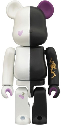 Universal Bear Be@rbrick 100% figure, produced by Medicom Toy. Front view.