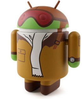 Android - Ita Aviator figure by Andrew Bell, produced by Dyzplastic. Front view.