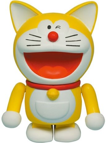 Doraemon Kubrick figure by Fujiko Pro Shogakukan, produced by Medicom Toy. Front view.