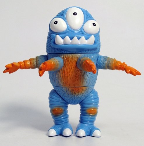 Spikewad - Bloo Edition figure by Jeff Lamm, produced by Unbox Industries. Front view.