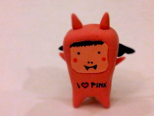 i love pink figure by Nocreative Nan. Front view.