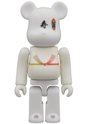 Works Be@rbrick 100% figure, produced by Medicom Toy. Front view.