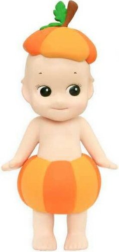 Sonny Angel - Pumpkin figure by Dreams Inc., produced by Dreams Inc.. Front view.