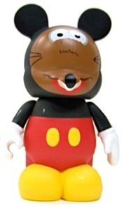 Rizzo the Rat figure by Monty Maldovan, produced by Disney. Front view.