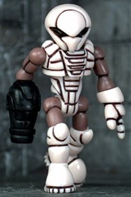 Standard Sarvos Phase figure, produced by Onell Design. Front view.