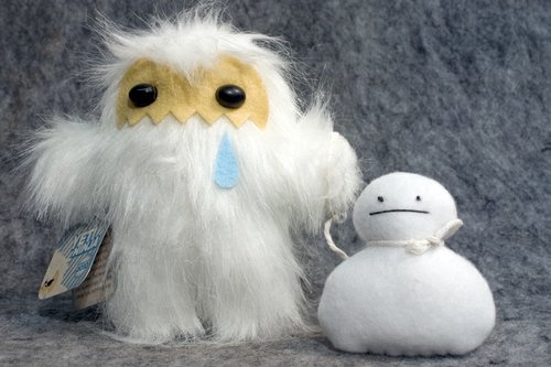 Yeti Ninja  figure by Shawn Smith (Shawnimals), produced by Shawnimals. Front view.
