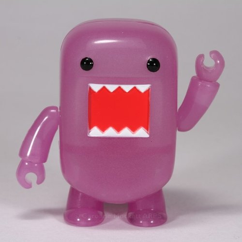 Translucent Lilac Domo Qee figure by Dark Horse Comics, produced by Toy2R. Front view.
