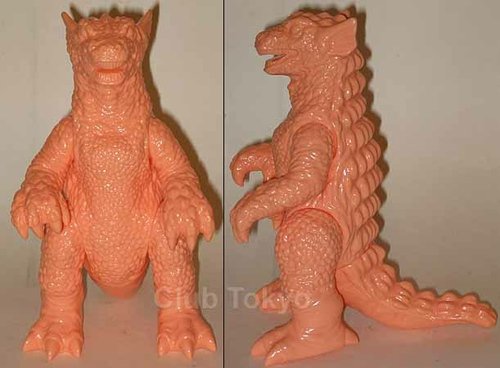 Gorgo AFFE-Wonderfest Unpainted Flesh Event Exclusive figure by Yuji Nishimura, produced by M1Go. Front view.