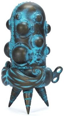 Mr. Head - Verdigris  figure by Doktor A, produced by Mindstyle. Front view.