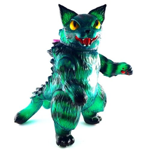 King Negora - Lucky Bag Clear Green Version figure by Mark Nagata, produced by Max Toy Co.. Front view.