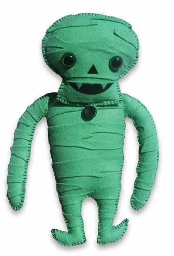 Mummy Green figure by Cupco, produced by Cupco. Front view.