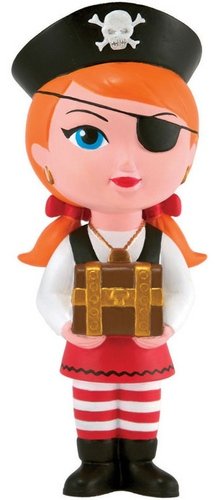 Penny the Pirate figure by Lisa Petrucci, produced by Dark Horse Deluxe. Front view.