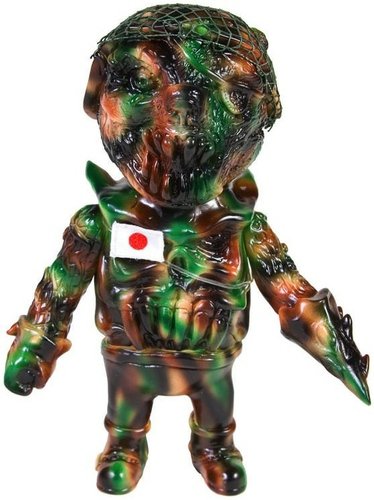 Camo Bootleg  figure by Mishka X Nagnagnag, produced by Adfunture. Front view.