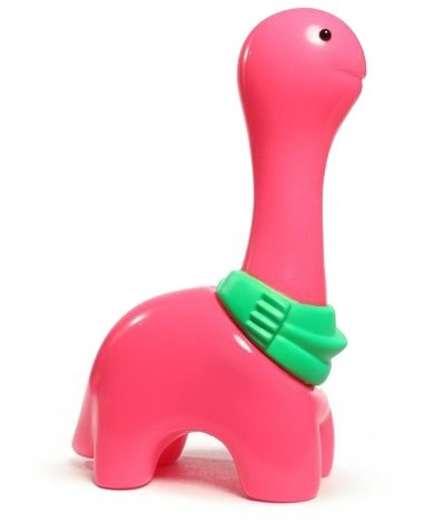 Wool - Pink w/ Green Muffler  figure by Chima Group, produced by Chima Group. Front view.