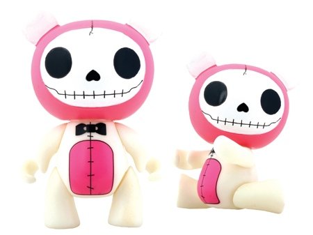 Pink Pandie figure, produced by Furrybones. Front view.