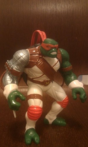 Michaelangelo figure by Jim Lee, produced by Playmates Toys. Front view.