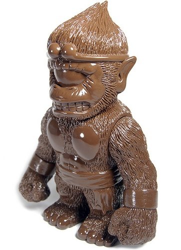 Cyclo-Magnon - Unpainted Brown Prototype figure by Mori Katsura, produced by Realxhead. Front view.