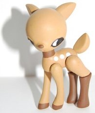 Chao figure by Noriya Takeyama, produced by Sony Creative. Front view.