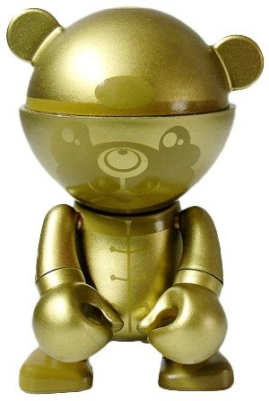 Chinese New Year - Gold  figure by Darren Gan, produced by Play Imaginative. Front view.