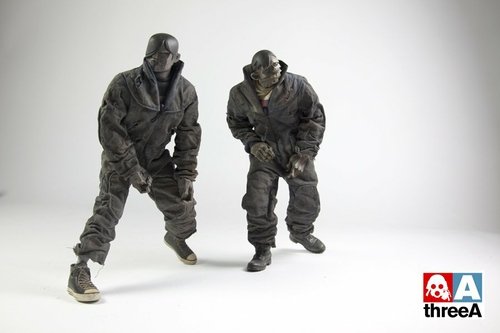Atrocity Exhibition 2pack figure by Ashley Wood, produced by Threea. Front view.