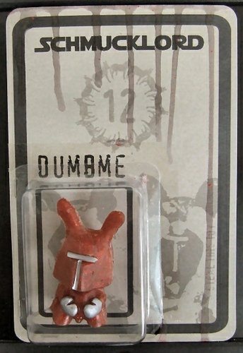 Dumbme figure by Schmucklord. Front view.