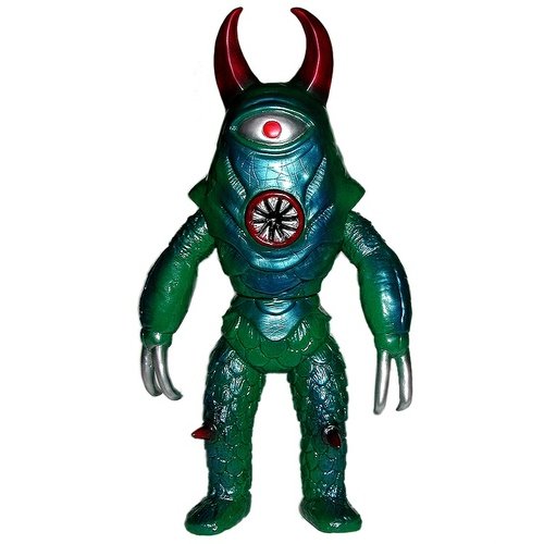 Sky Deviler - Green figure by Rand Borden , produced by Marmit. Front view.