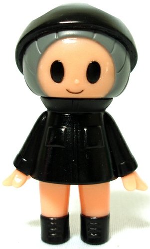 Kinohel - Black  figure by P.P.Pudding (Gen Kitajima), produced by P.P.Pudding . Front view.